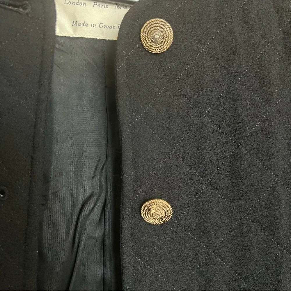 VTG Jaeger Jacket/Blazer SZ 12 BLK Quilted Retro Classic Cropped Button Up - Picture 4 of 13